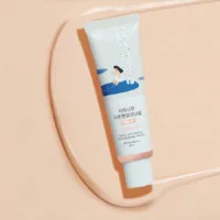 Купить Крем солнцезащитный с тонирующим эффектом Round Lab Moisturizing sunscreen SPF 50+ PA++++ 50мл 13